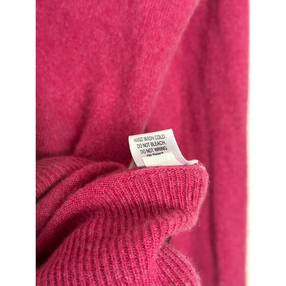 Y2K Apt 9 Medium 100% Cashmere Fuchsia Hot Pink V Neck Sweater Long Sleeve - Picture 10 of 11